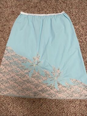 Vintage 50s lace/ nylon “movie star” 1/2 slip- amazing